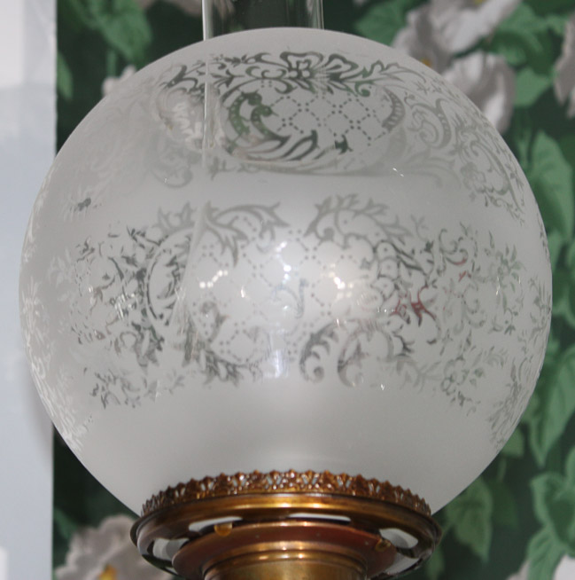 031f - Pair of patinated bronze lamps signed Bardedienne