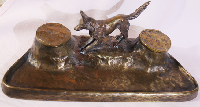 233a - Double inkwell with a dog on top